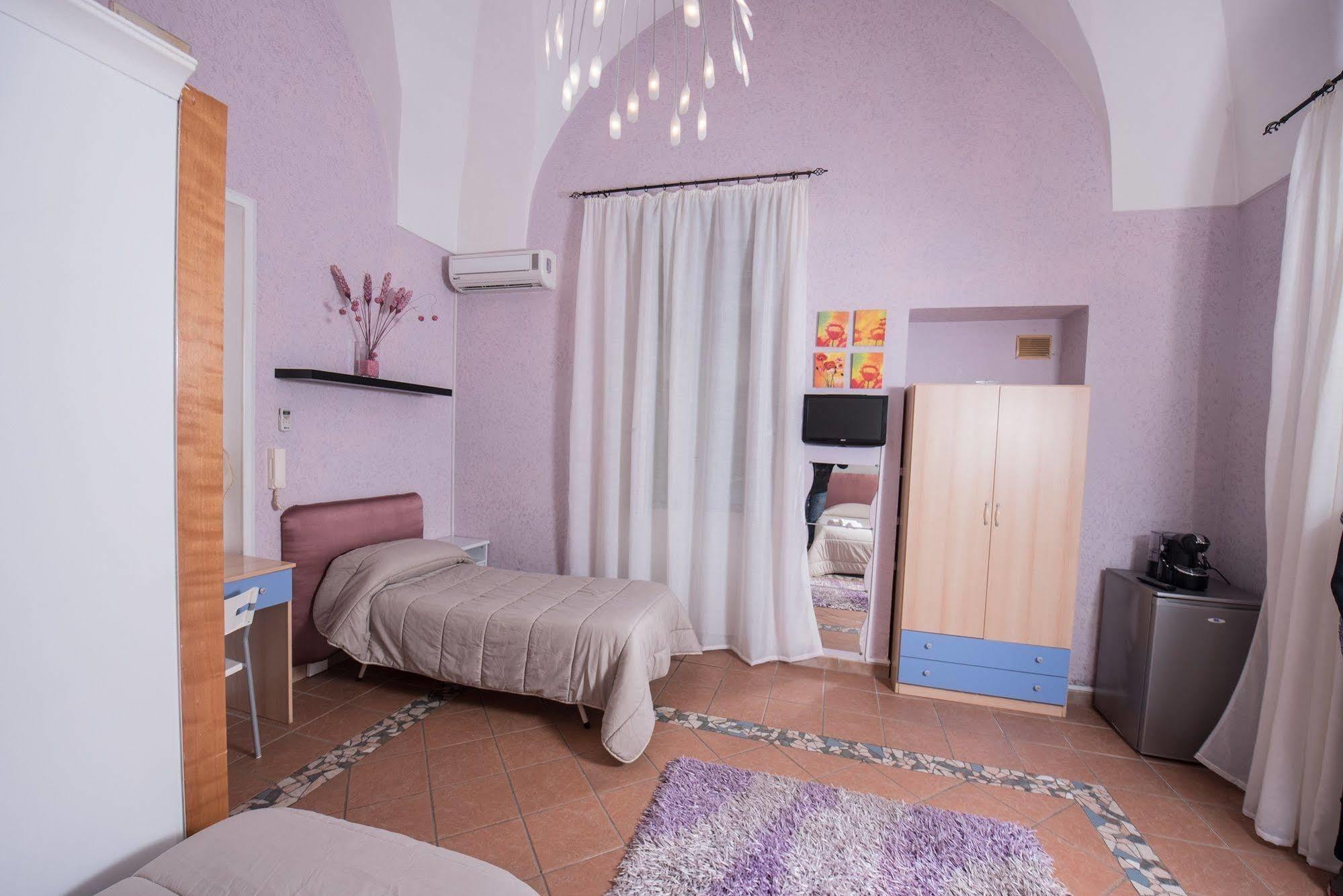 B&B Mamma Splendora Lecce Exteriör bild